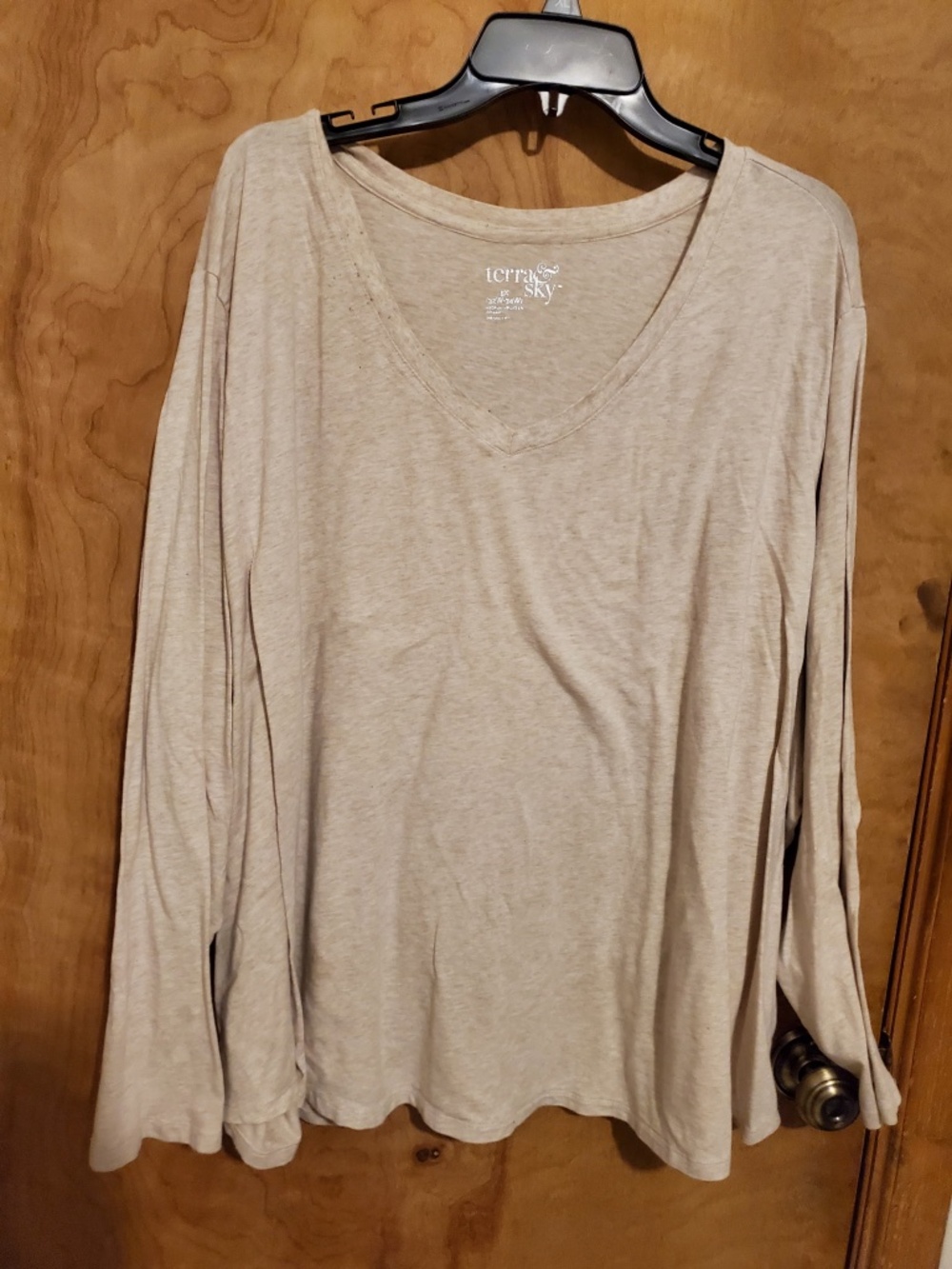 #815 Women's shirt by Terra&sky